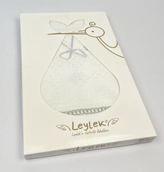 Крижма Leylek Біла код4043 в коробці