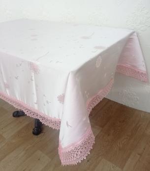 Скатерть Home Plus 150х220 D-18 Pink