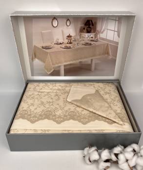 Скатерть Set Maison D'or 160х320+150x310+8psc+8psc Plain&Lace:331 DES. Beige