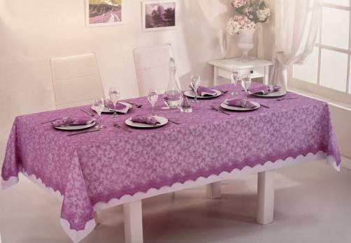Скатерть Set Maison D'or 160х270+150x260+8psc Plain&Lace:331 DES. Purple