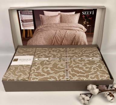 Покривало Moda Box 240х260 з наволочками Selvi Cappucino