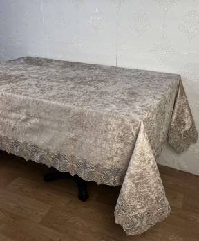 Скатертина Велюр Maison Royale 160x350 Armina Cappucino
