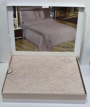 Покривало з наволочками Maison D'or Kabartma 240x260 Pink