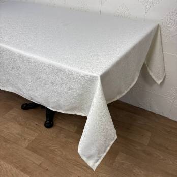 Скатертина жакардова 160х220 см Ivory